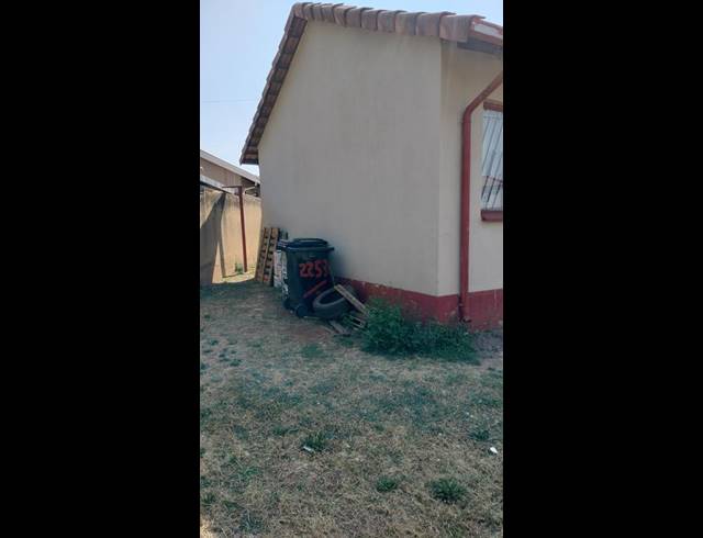 2 BEDROOM HOUSE FOR SALE IN NATURENA